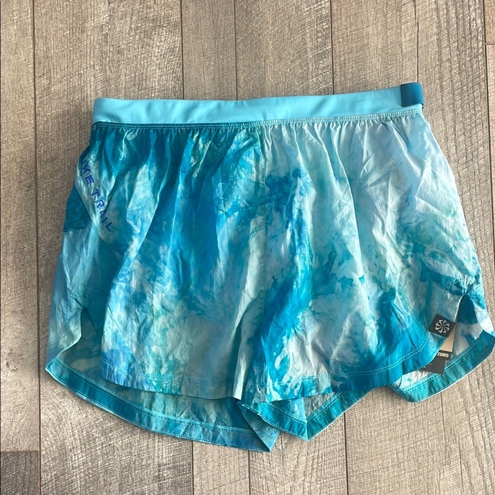 Nike Repel Dri-Fit Trail Running Blue Tie Dye Shorts Size Large - Picture 3 of 12